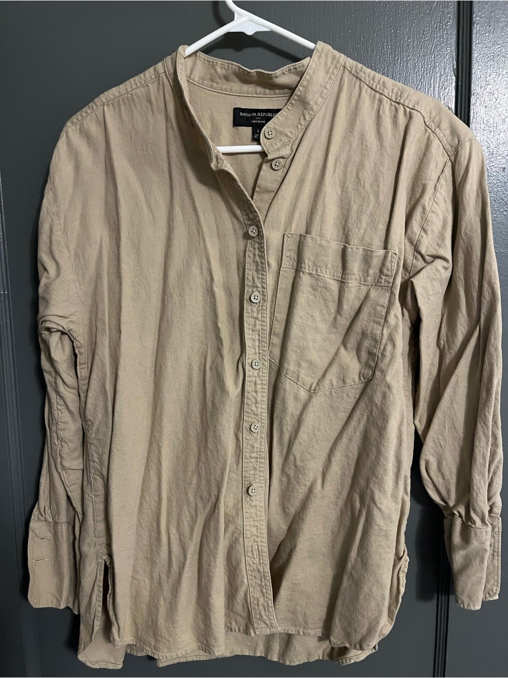 Banana Republic Women’s Beige/Tan Grandad Collar Button-Down Shirt-linen